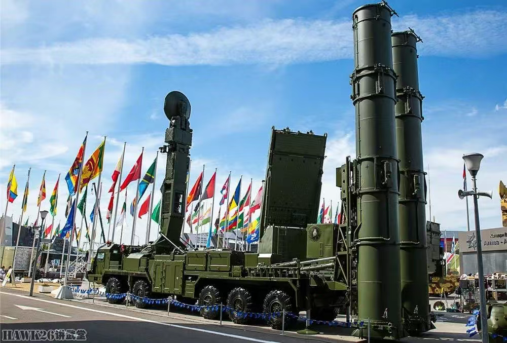 乌克兰无人机摧毁俄罗斯S-500防空雷达 最先进 最稀缺的关键装备