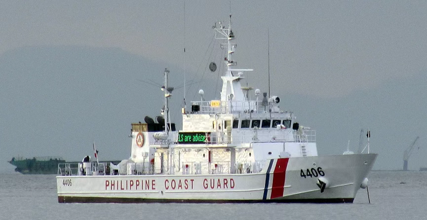 052D最后全速追击菲肇事海警船失利,表明我们需要更换新战术!