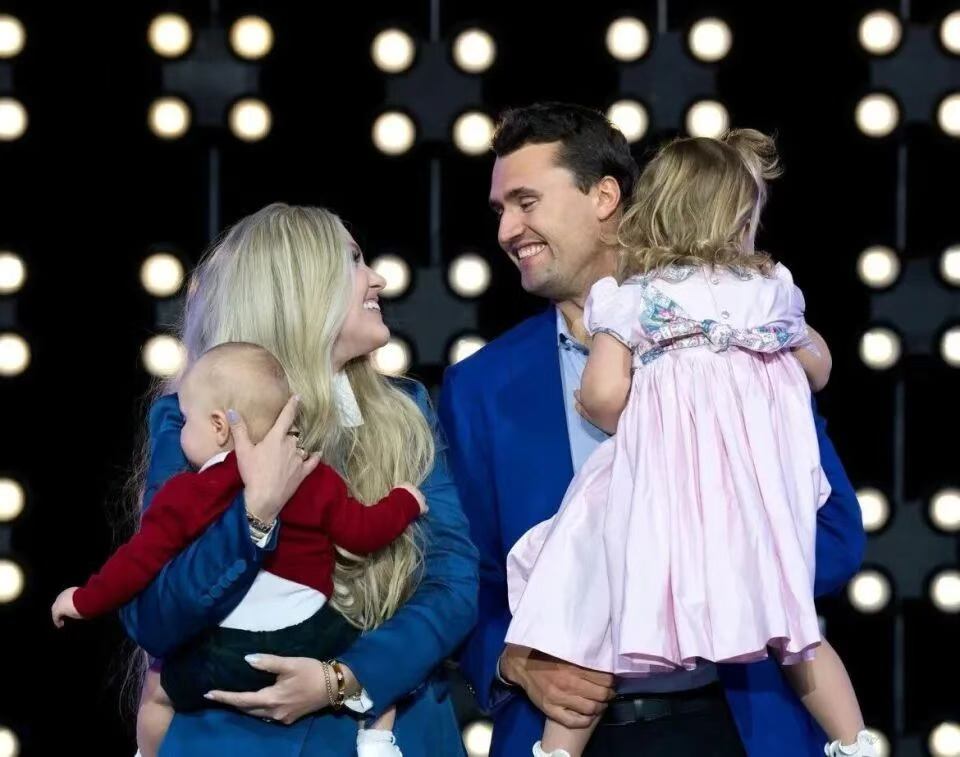 辩经大师，死于“武器的批判”！