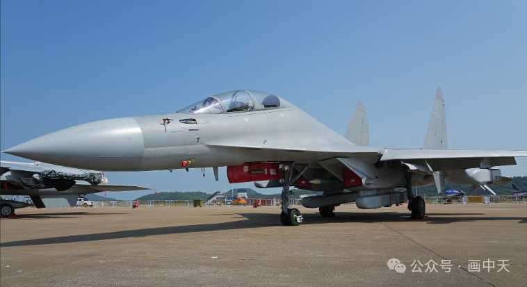俄罗斯高调喊话采购歼-16D电子战战机,美式压制彻底失效!网友:这才是中国电子战的真正天花板!