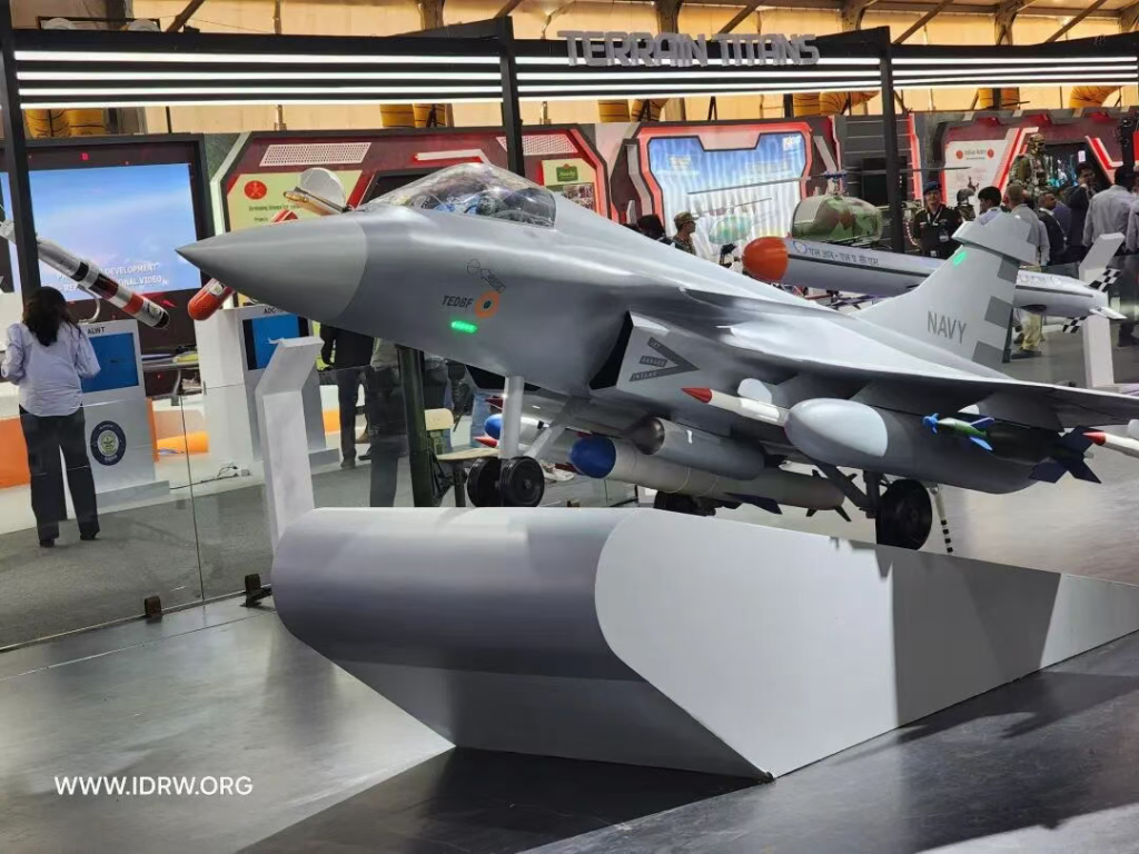 等不及国产核航母开工，印度人把福建舰偷了：中国造了就是我造了