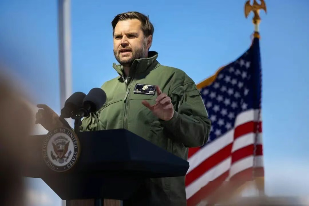 美军削藩，特朗普伸手军权，两党终于要见红了！