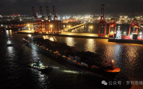 比福建舰还牛！苦等12年，东大终于打响第一枪