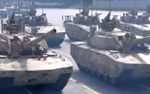 看不懂的93阅兵