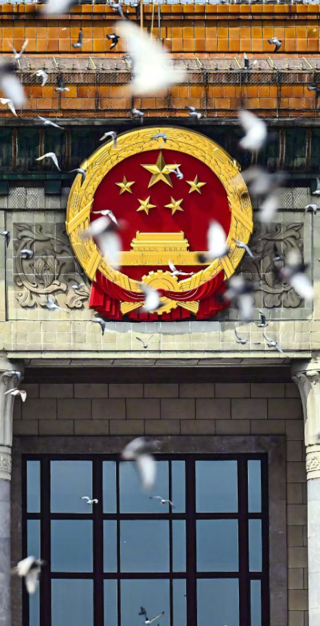 拍照水平暴打法新社，新华社这次拼了