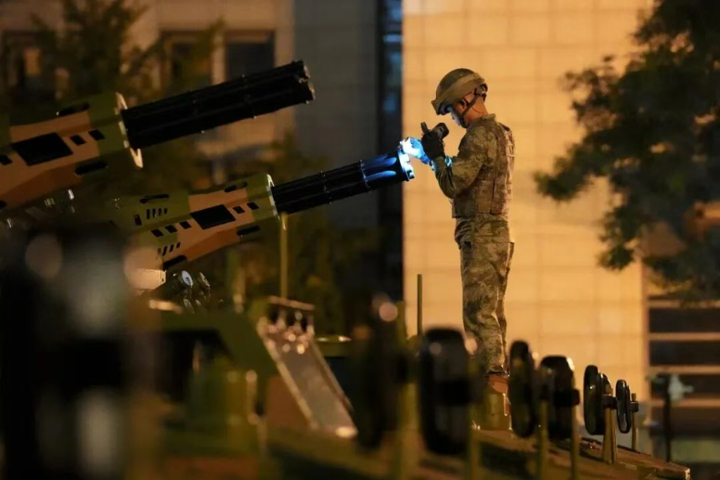 拍照水平暴打法新社，新华社这次拼了