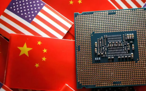 哪个领导拍板购买美国芯片，哪个领导就要签字