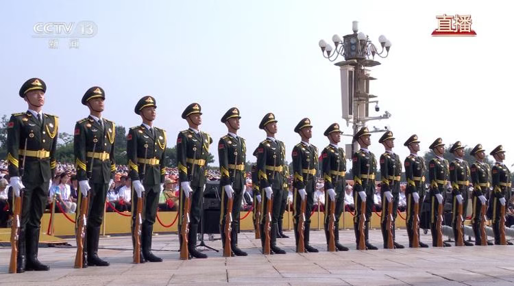 东大：劝全世界冷静！