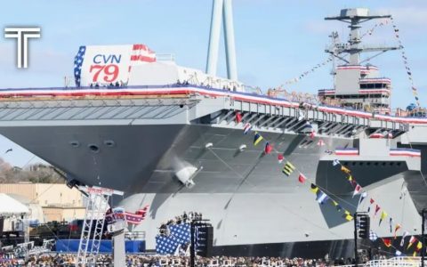 肯尼迪号下水5年仍趴窝！中国004航母或先服役，美军的担心可能成真