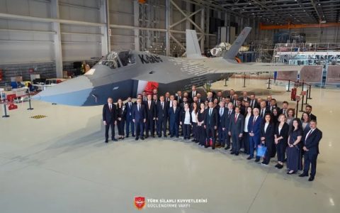 我找中国买涡扇10C！土耳其五代机KAAN遭美国卡脖子，只能寻求中国帮忙？要帮吗？