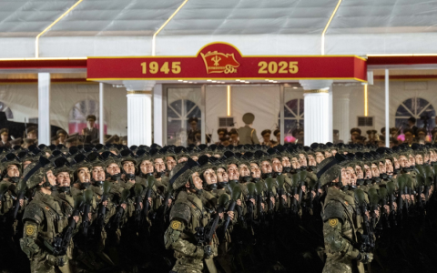 朝鲜深夜大阅兵，有何看点？