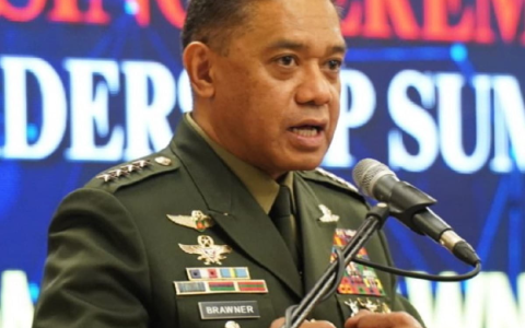 菲律宾政变传闻越闹越大，菲军为保小马科斯犯下大忌