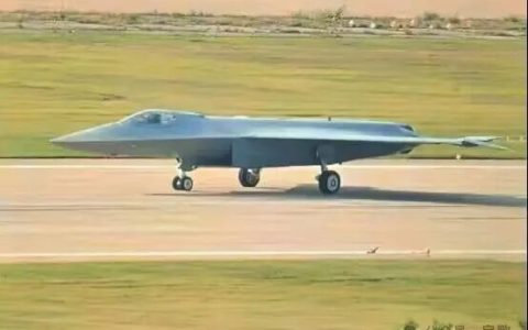 北六代歼50重要意义－从数据上说一下花旗国为啥再也造不出F47！