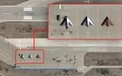 20分钟轰炸新德里！飞翼无人机现身边境，五代半作战体系先练打印