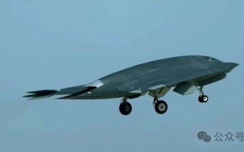 人民空军生日之际，正式发布攻击-11无人机，代号“玄龙”
