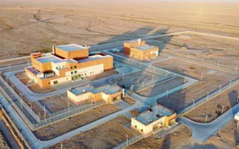 中国“换道超车”的能源方案