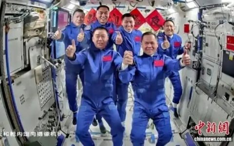 神舟二十一号创造新纪录，困在国际空间站的欧洲人，该羡慕巴基斯坦了
