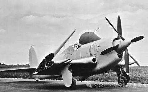 一款能改写海战规则的战斗机为何胎死腹中？柯蒂斯 XF14C 的兴亡启示