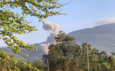 泰柬又打起来了，特朗普调停终成笑话？