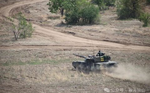 VT4实战首次炸膛，为何反被用户的一线官兵表扬？