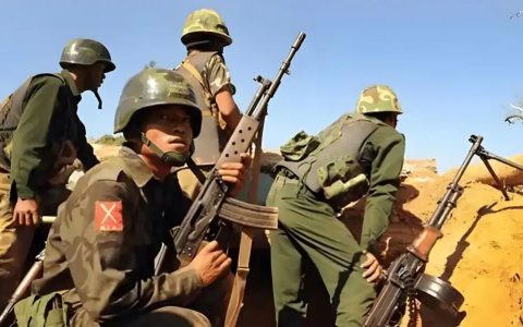 阴谋，彻底崩溃！