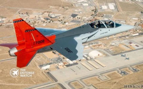 第一架T-7A“红鹰”高级教练机入役 将深度改变美国空军训练体系
