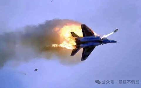 俄罗斯S-300防空导弹，两发导弹就击落F-16战机，巴铁枭龙含金量为何意外飙升？