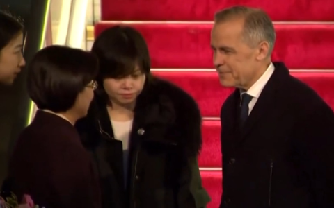 访华来之不易，卡尼一下飞机就表态，访华行程不能毁在赖清德手上