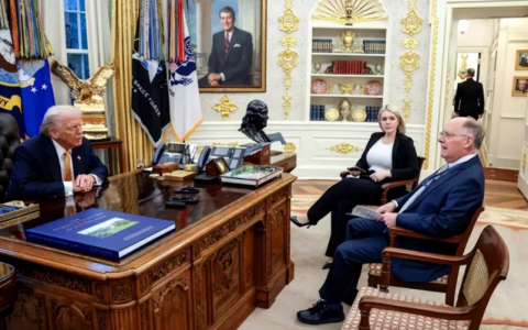 能保全加拿大的，只有印度了