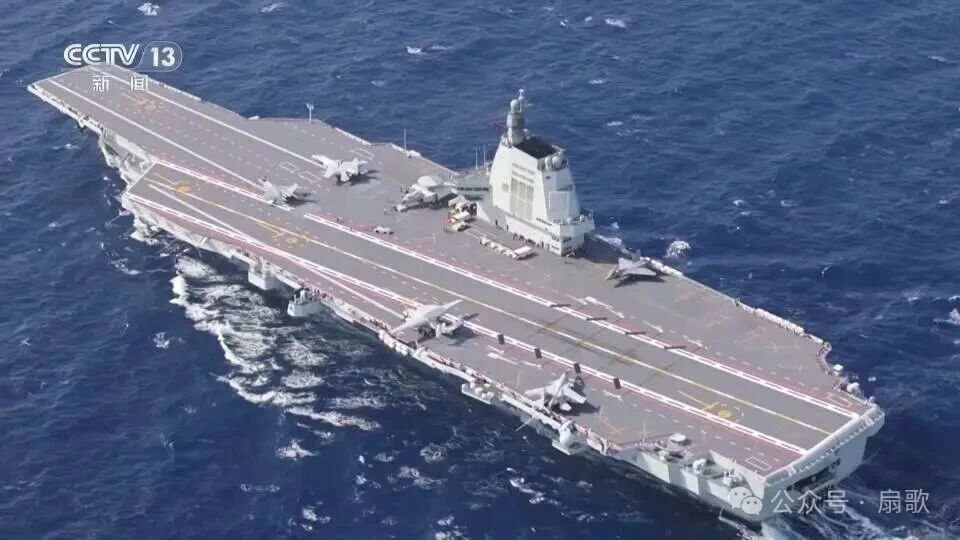 福建舰和福特航母的差异，强调一下特朗普是真的懂航母！