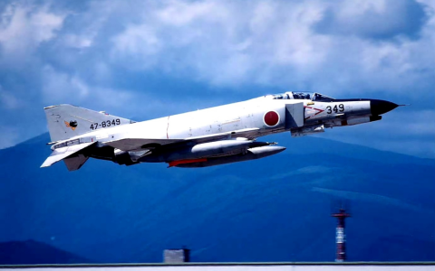 图纸上的“星”式绝唱：CL-1010-2为何错失日本第二代战斗机选型？