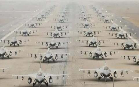 美国要赌个大的？那就别怪中国不客气了！