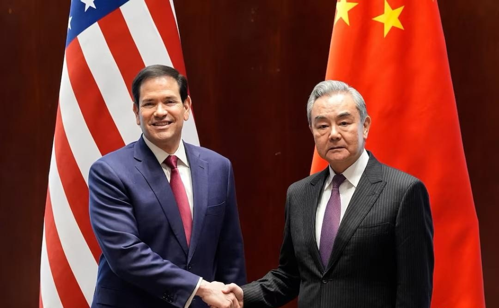 中美谈妥？鲁比奥笑了，白宫“秒怂”