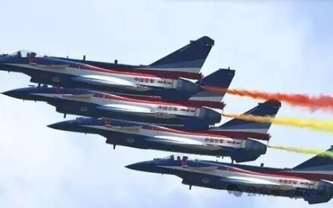 歼-10C“猛龙”出击新加坡：一线退役战机如何成为国家外交王牌