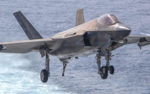 美军，悍然开火！