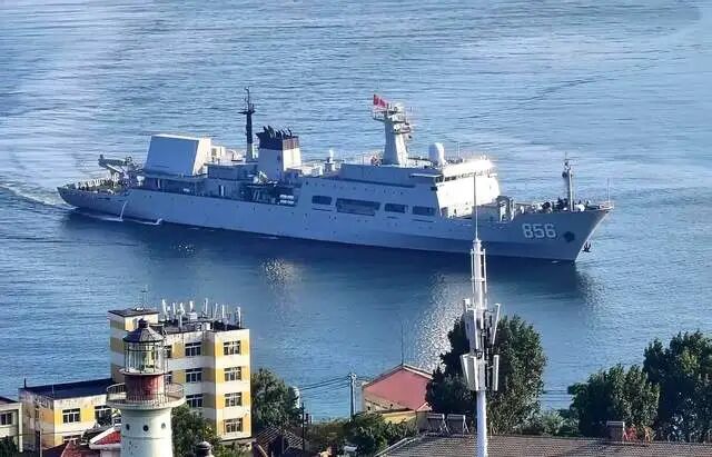 不再迷你精致!海军新一代舰艇吨位变大,比美海军同级别舰艇更大更强