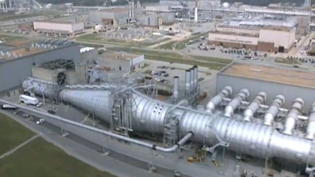 超越X-51A与锆石：深度拆解“鹰击19”超燃冲压发动机