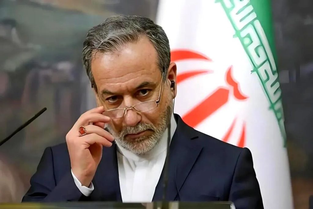 特朗普加码豪赌,伊朗真的变聪明了!