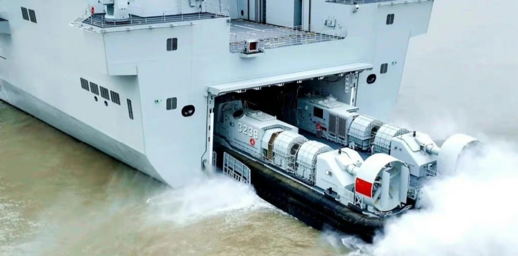 075舰首曝“超越登陆”能力