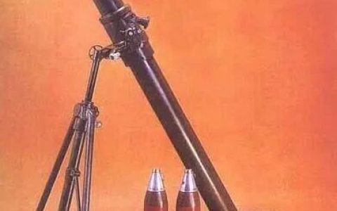 84式82毫米迫击炮：服役40年，至今仍是“步兵之拳”