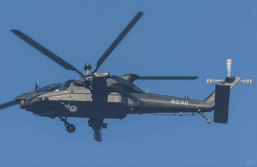 国产重型武直,“黑鹰+阿帕奇+浩劫”附身,正面能抗23mm炮弹