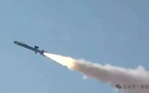 突发：伊朗革命卫队称其在印度洋击中美国的海军驱逐舰，补给舰。