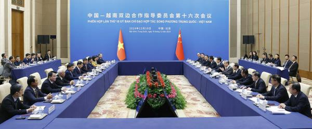 越南罕见“大动作”,中方三位部长赴河内,有大事要和中国谈