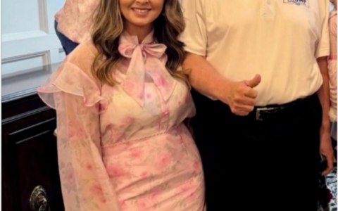 找到飞行员，懂王再次赢麻，美国却将继续滑向深渊