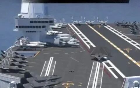 静默的巨舰：当“10万吨神话”遇见东方叙事