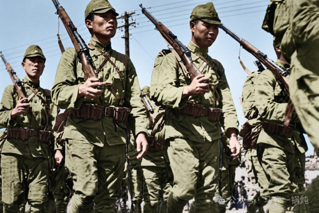 冲绳战役日军最大败笔：陆大天才参谋为保重炮，舍弃王牌甲种师团