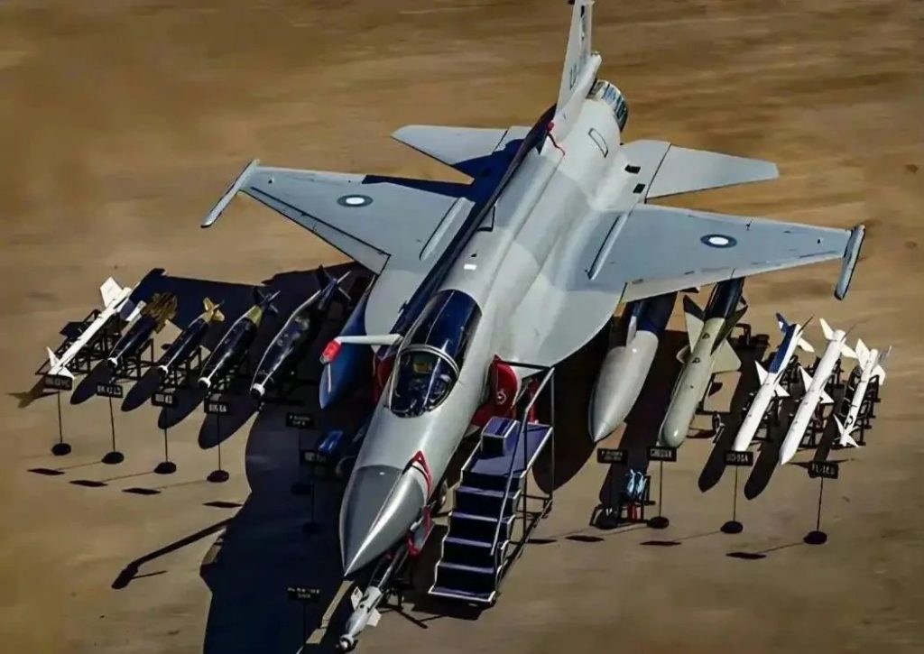 实际上，中国与伊朗的军事合作，非常少！