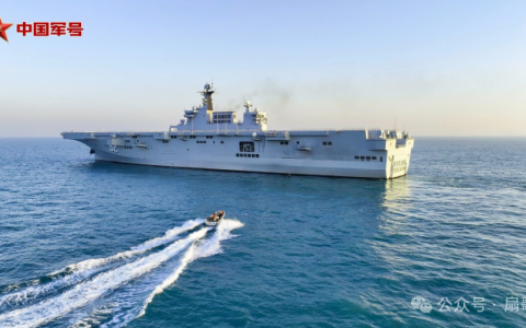 外媒报道：054B三号舰在建，疑似第二批075模块出现，据说2+2！