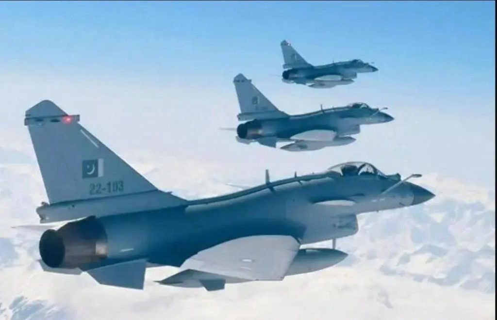 实际上，中国与伊朗的军事合作，非常少！