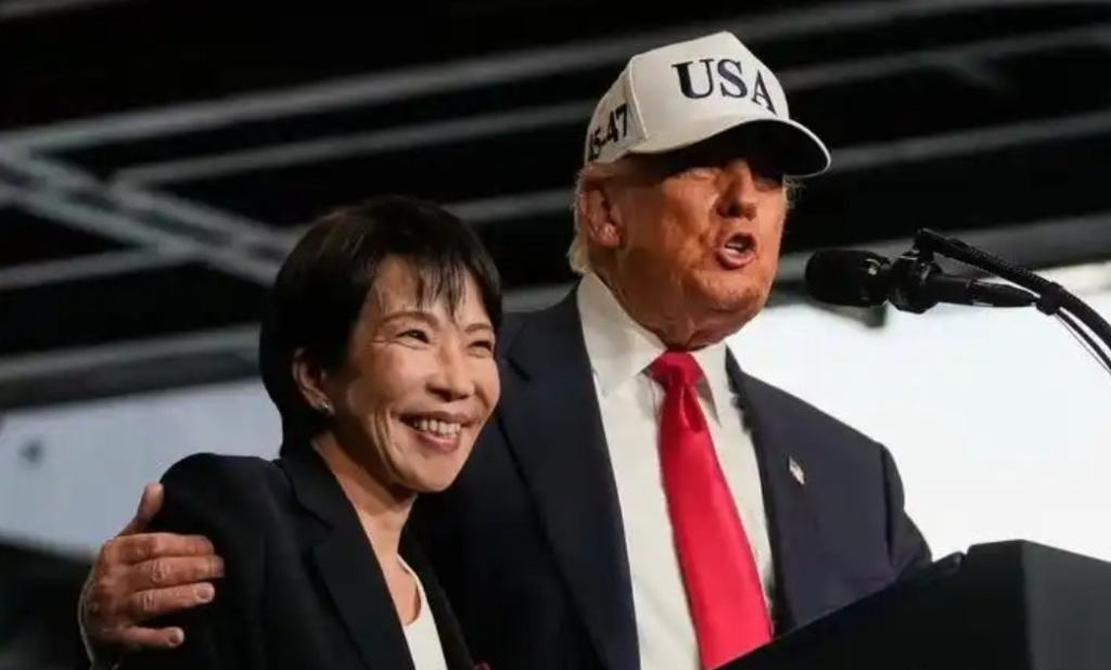 美国上门挑衅，南海撞机，肇事者成了“英雄”